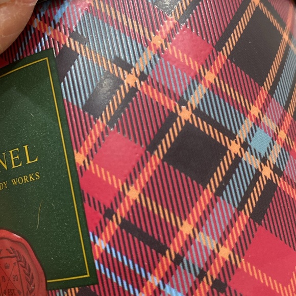 NWT.  Bath & Body Works, 3-wick candle. - Picture 11 of 11